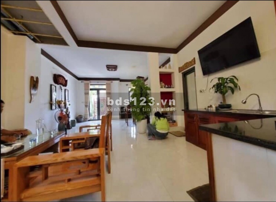 Bán gấp nhà 2 tầng 3 mặt tiền tiền kiệt Thanh Hải cách đường Điện Biên Phủ, lh 0777937251