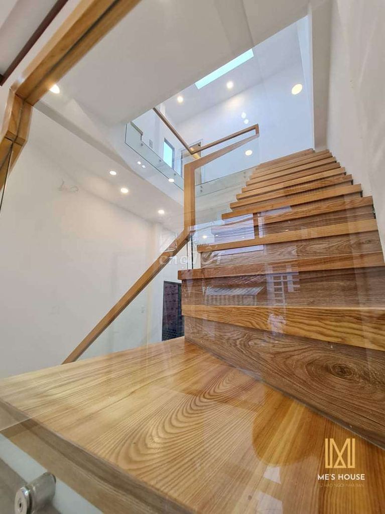 Nhà Hẻm xe hơi Âu Cơ, khu dân cư Quận Tân Bình, diện tích 80m2 giá 10 tỷ cho thuê 20 triệu