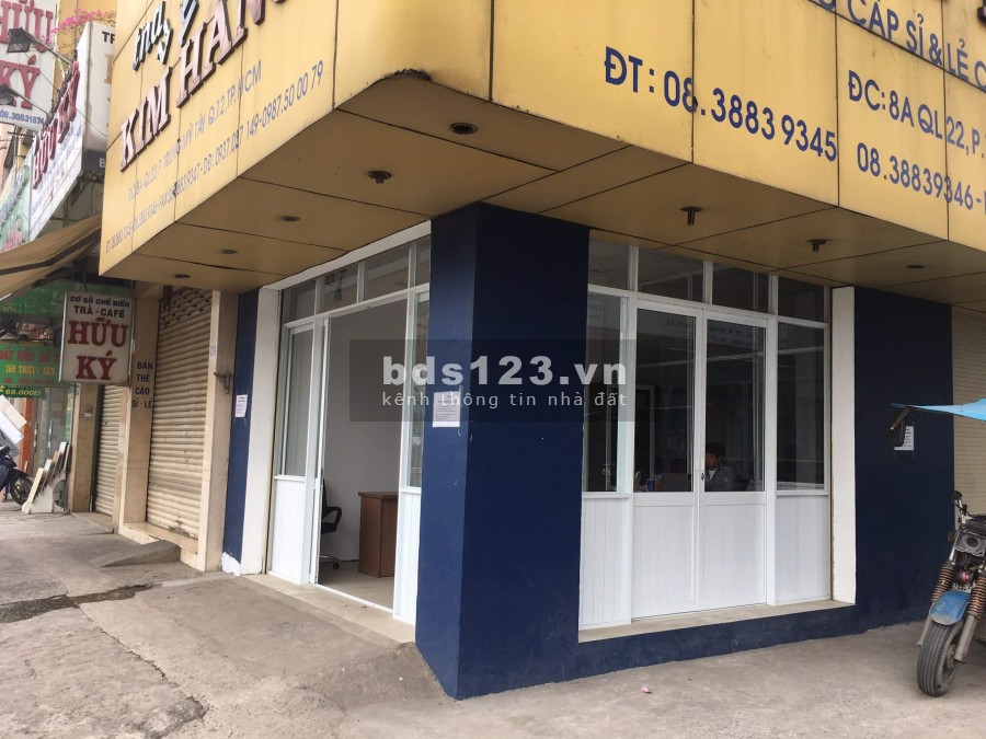 Cho thuê mặt bằng kinh doanh - văn phòng Tầng Trệt - 2 MT- QL22 - hẻm thông xe tải