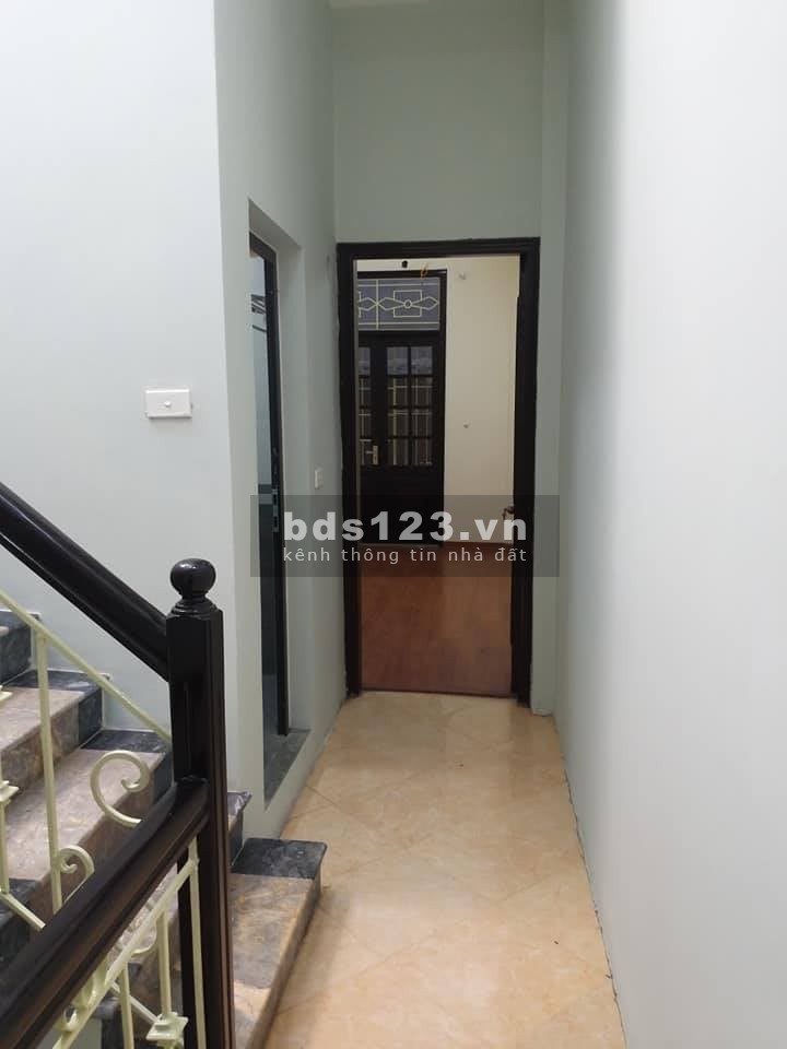 Bán nhà Phố Lê Trọng Tấn Quận Thanh Xuân, phân lô, ô tô đỗ gần, dtsd 55m2 đúc 4 tầng