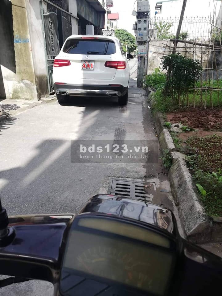 Siêu phẩm Xala Hà Đông, diện tích 80m2, ô tô kinh doanh giá chỉ 2.5 tỷ, lh 0977690119