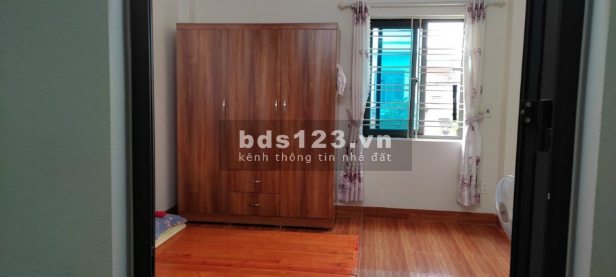 Bán nhà ngõ phố Kim Sơn, Hải Dương, diện tích 53.8m2, mt 3.8m, 3 ngủ, đường ô tô, cực xịn