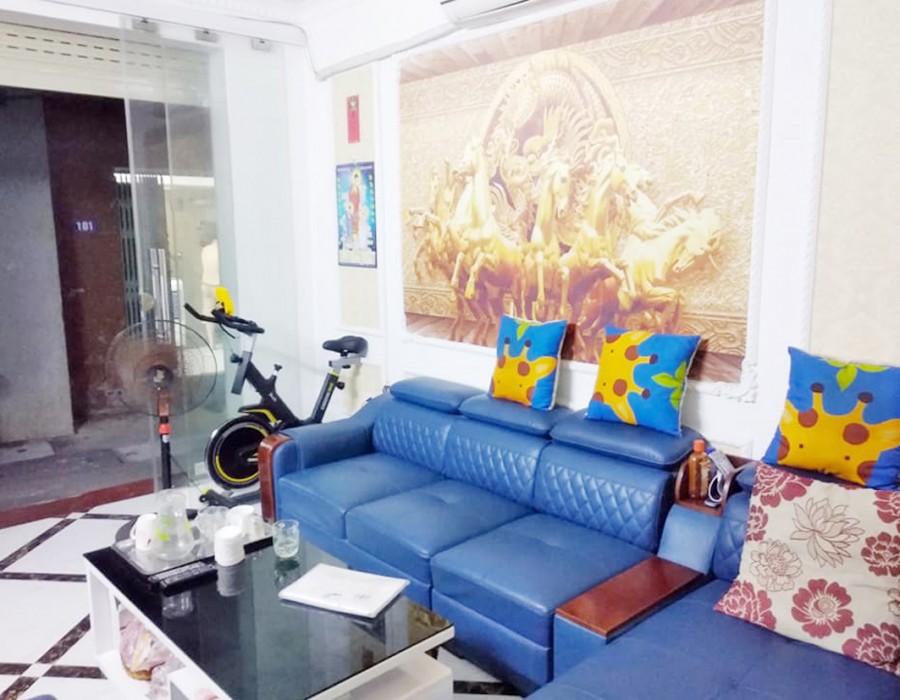 Ô tô, nhà đẹp Khương Trung, Thanh Xuân, 31m2 x 4T, MT 4m, giá chỉ 3.2 tỷ. LH 0966456918.