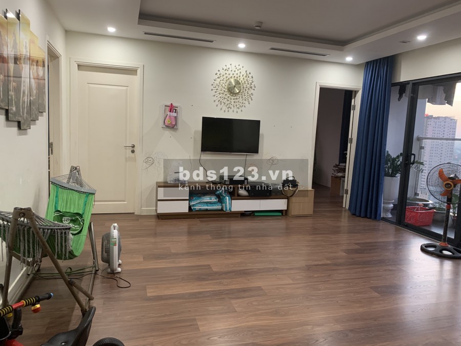 Chính chủ bán căn góc 3 ngủ diện tích sử dụng 106m2 Imperia Garden giá chỉ 3,8 tỷ