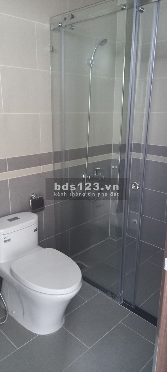 Bán căn hộ khu dân cư biconsi giá rẻ đã có sẵn nội thất cơ bản, vào ở ngay, lh 0963397314
