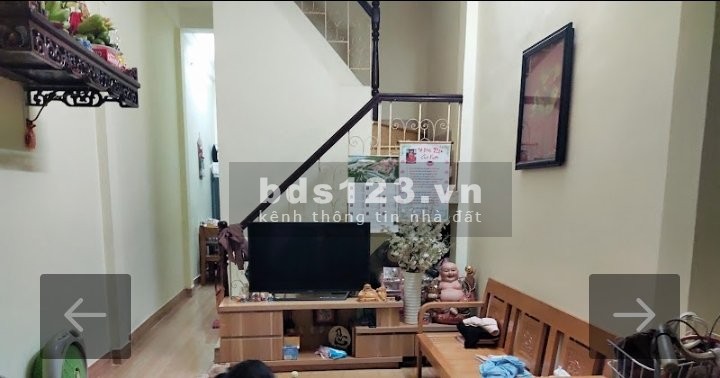 Ô tô đỗ cửa, phân lô, Tạ Quang Bửu - Bách Khoa, vào ở ngay, dtsd 33m2, 3 tầng, giá 4.8 tỷ