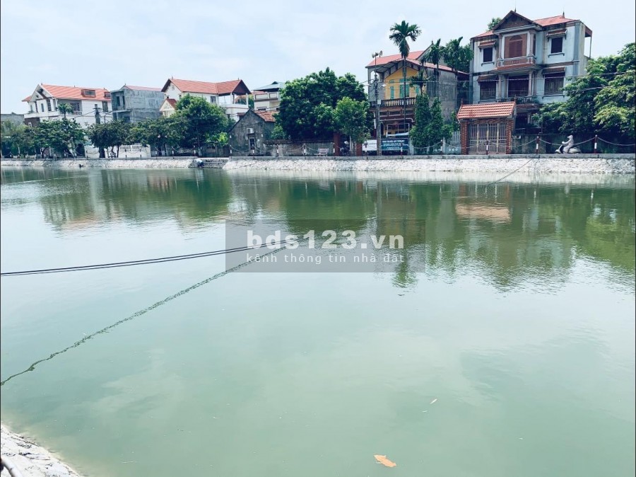 Chính chủ bán đất diện tích 70m2 tài chính công nhân gần hồ điều hoà, Chỉ Đạo - Văn Lâm
