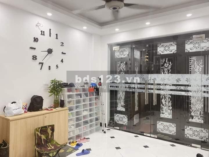 Bán nhà Nguyễn Trãi thiết kế hiện đại nội thất sang hàng xóm Royal City, sổ đỏ chính chủ