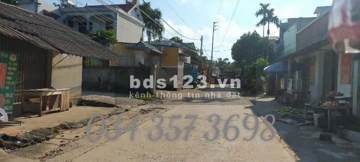 Cần bán thửa 2 mặt tiền 61m2 view Suối cạnh trục chính Đồng Trúc, 20,5tr/m2 oto tránh.