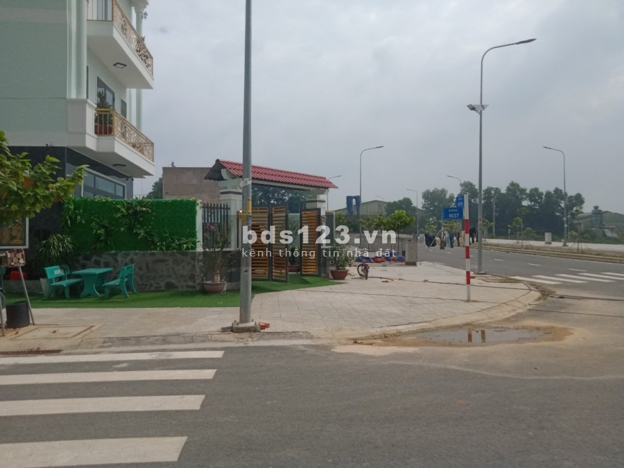 Đất Sổ Hồng Trung Tâm Thị Xã Uyên Hưng Tân Uyên Mặt Đường ĐT747