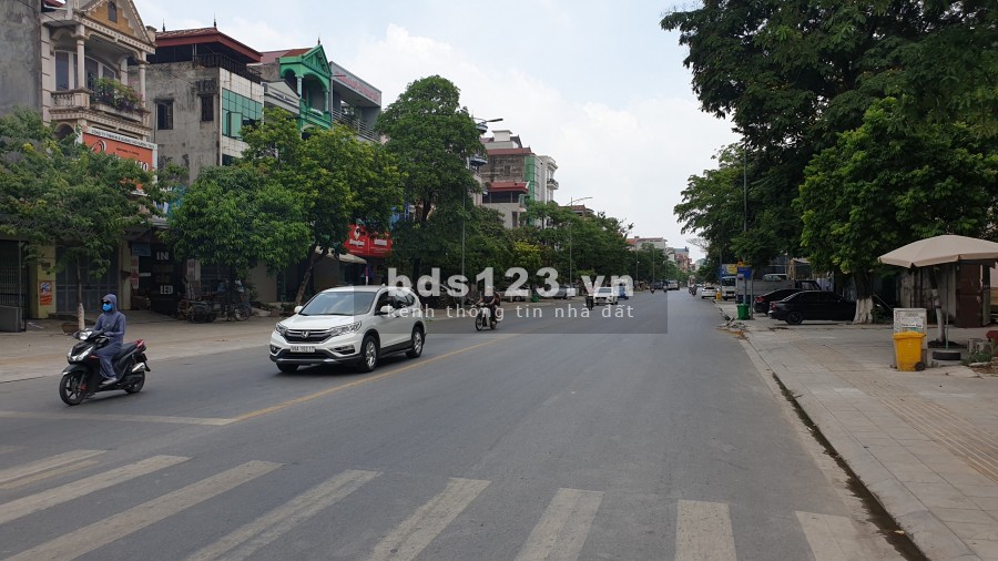 Bán đất tặng nhà 5 tầng đường Nguyễn Văn Cừ TP BẮC NINH
