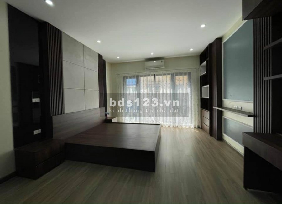 Chính chủ bán gấp, mặt phố Thanh Bình, Kinh doanh, gara, 87m2, giá 8.5 tỷ