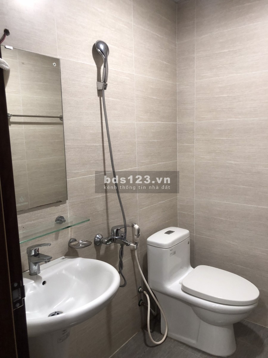 Ban Quản lý Hateco cho thuê: 2 phòng ngủ đủ nội thất cơ bản giá 6 triệu/th, còn 3PN, 7tr/th