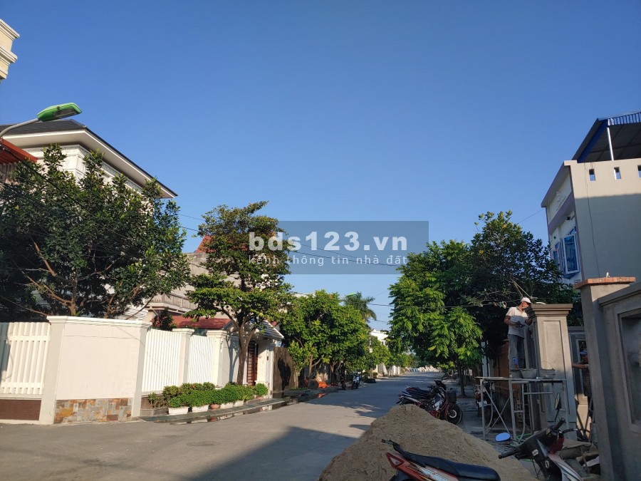 Bán gấp tuyến 2 Cát Linh, Tràng Cát diện tích sử dụng 138m2 giá bán 22 triệu/m2