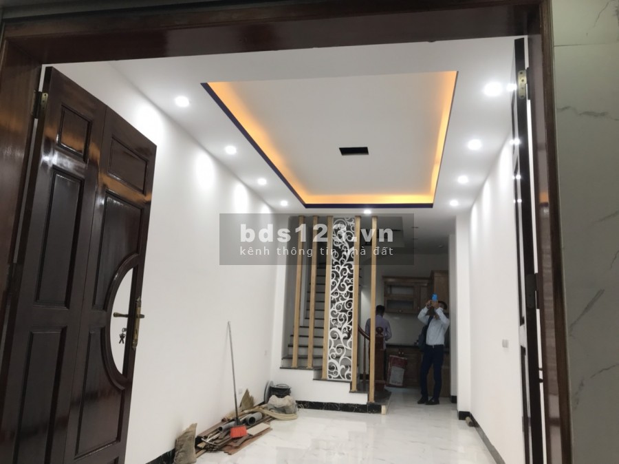 Chính chủ Bán nhà mới xây 5 tầng, Ngõ 354 Trường Chinh, Thanh Xuân, Ngõ Rộng, Chỉ 3 Tỷ hơn.