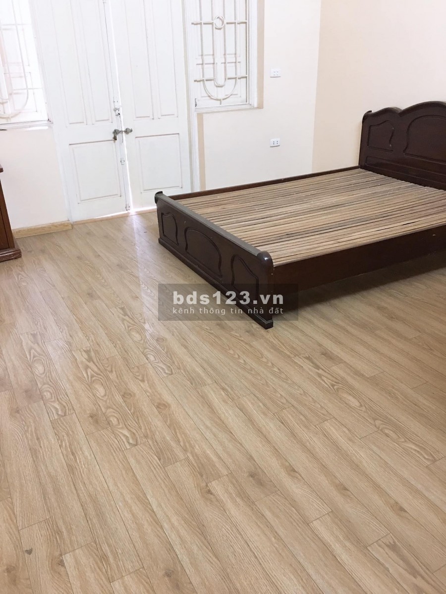 Chủ cần bán gấp nhà ĐÔng Ngạc, Bắc Từ Liêm, phân lô, ô tô tránh, tặng nội thất xịn xò