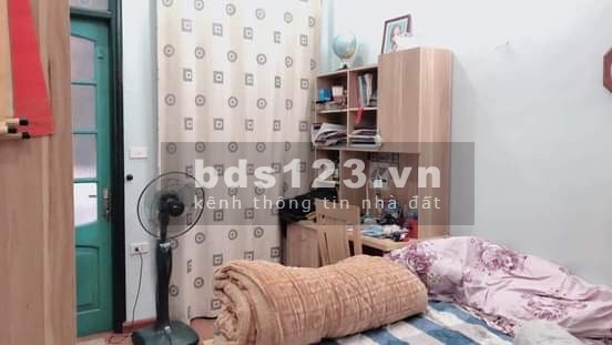 Cần bán gấp nhà Thái Hà, trung tâm Quận Đống Đa, ngõ rộng, ô tô tránh kinh doanh đỉnh cao