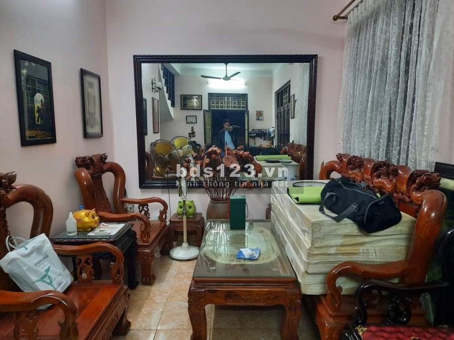 Bán nhà quận Cầu Giấy 80m2 MT 7.6m lô góc - ô tô giá 9.8 tỷ Lh 0386380199
