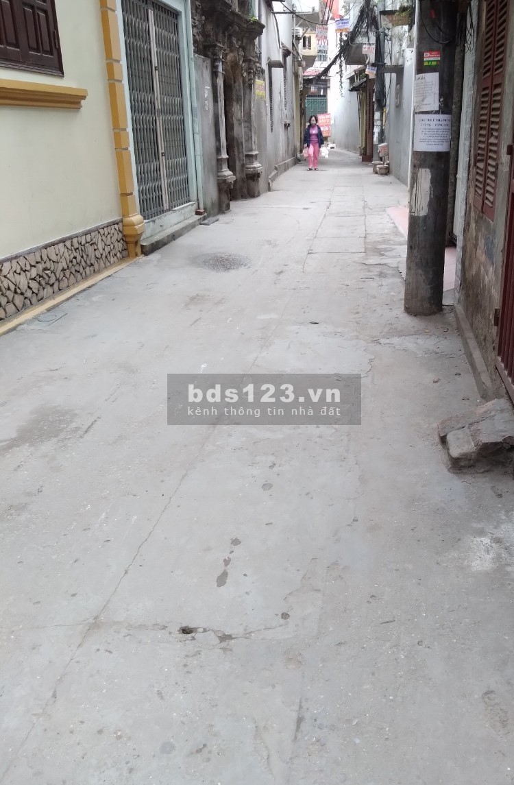 Bán nhà Phạm Văn Đồng; 03 bước ra TP Giao Lưu, Giá siêu hot, diện tích 39m2 giá 2,6 tỷ