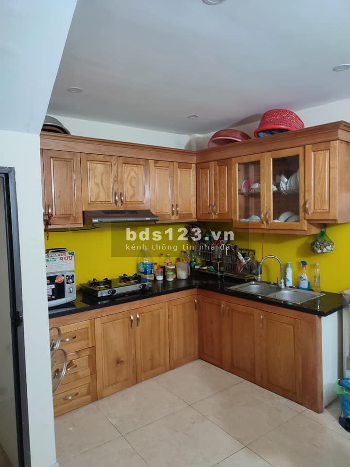 Cực đẹp và cực gấp Quận Hà Đông 5 tầng dt 40m2, giá 2.75 tỷ khách thích là bán, bất chấp giá.