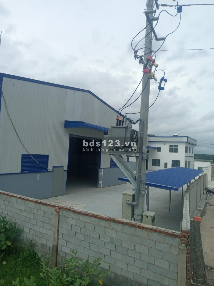 Bán hoặc cho thuê nhà xưởng diện tích 7200m2 tại Tân Uyên, Bình Dương tiện ích đủ