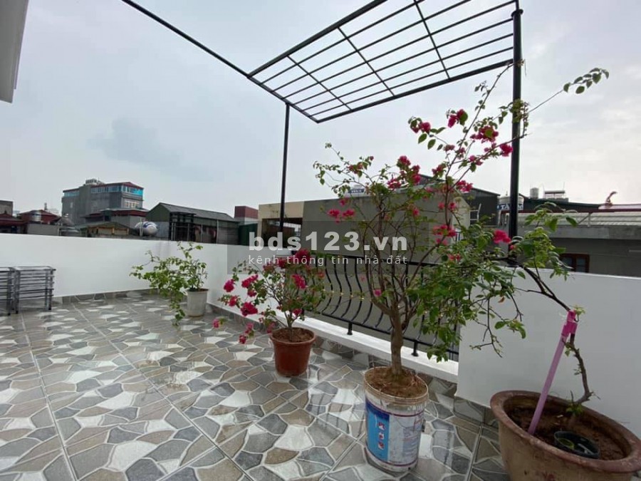 Nhà 5 tầng đúc ngõ 117 Thái Hà, oto tránh, dt 34m2 mặt tiền 8.3m giá 5.4 tỷ lh 0392969999
