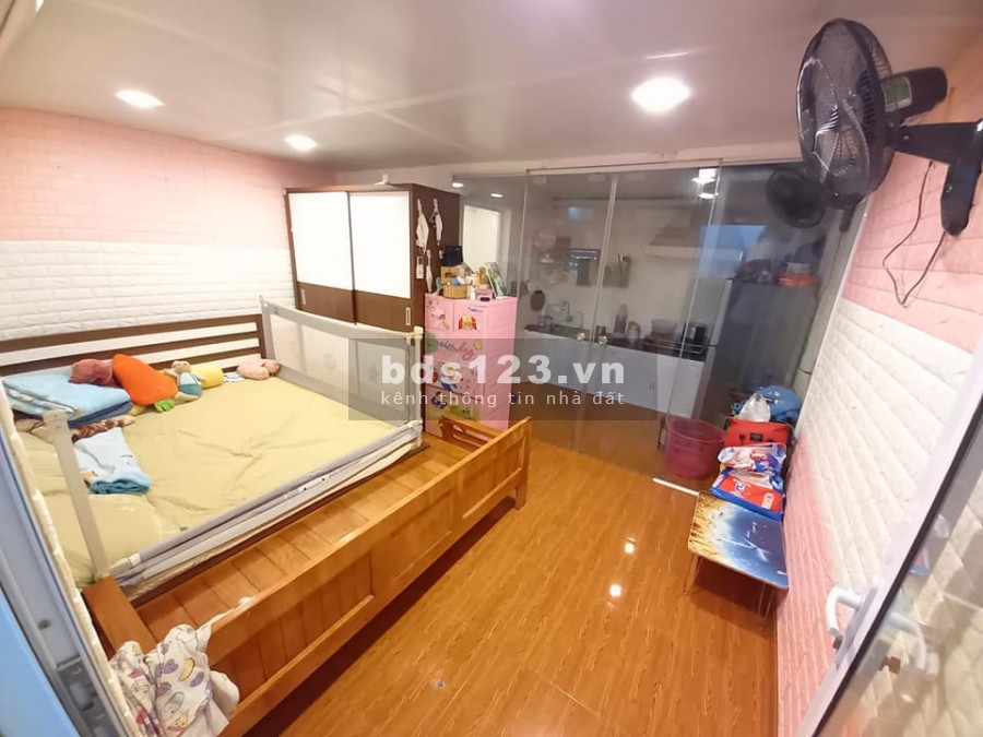 Bán Nhà Giá Rẻ Đẹp Ngõ 179 Vĩnh Hưng Hoàng Mai diện tích sử dụng 39m2 2 tầng, giá1.3 tỷ