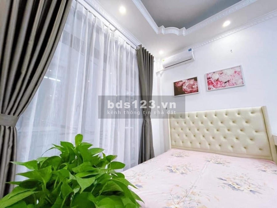 Bán nhà Nguyễn Trãi 5 tầng đúc, sổ đỏ phân lô nở hậu đẹp nhất Quận Thanh Xuân, lh 0965068283