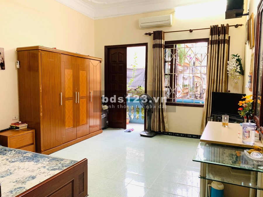Nhà mới sang chảnh chả thiếu gì diện tích sử dụng 55m2 4 tầng phó Minh Khai nhỉnh 3 tỷ