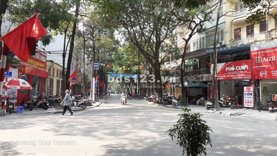Chính chủ cần Bán Nhà KĐT mới Định Công, diện tích sử dụng 79m2, 4 tầng giá 11.5 tỷ.