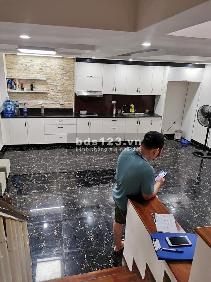 Nhà đẹp 6 tầng đúc kiên cố ngõ 41 Thái Hà diện tích 42m2 mặt tiền 6.8m giá 5.6 tỷ liên hệ 0392969999