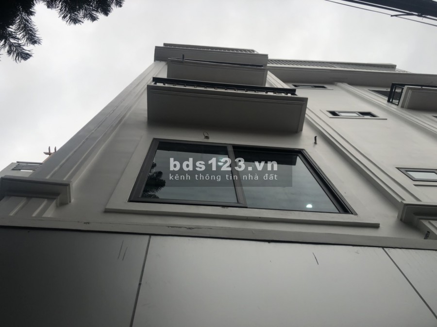 Bán nhà cực đẹp diện tích 36m2, 5 tầng, giá 3.05 tỷ. An Dương Vương, Phú Thượng, Tây Hồ