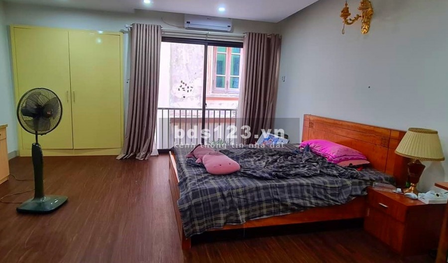 Bán nhà nguyên căn phố Nguyễn Trãi, Quận Hà Đông, tiện ích ngập tràn, liên hệ 0933920279
