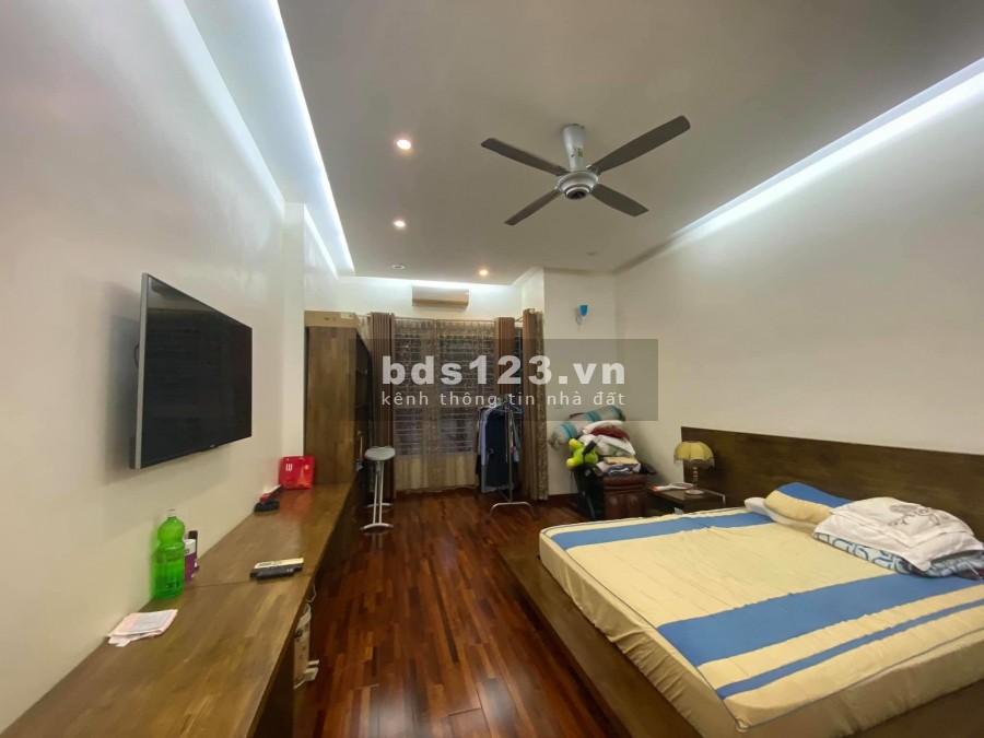 Nhà Phố Ngọc Trục, Nam Từ Liêm, dt 61m2, 4 tầng ô tô gần Tiện Ích 5 Sao giá 3.6 tỷ lh 0902083139