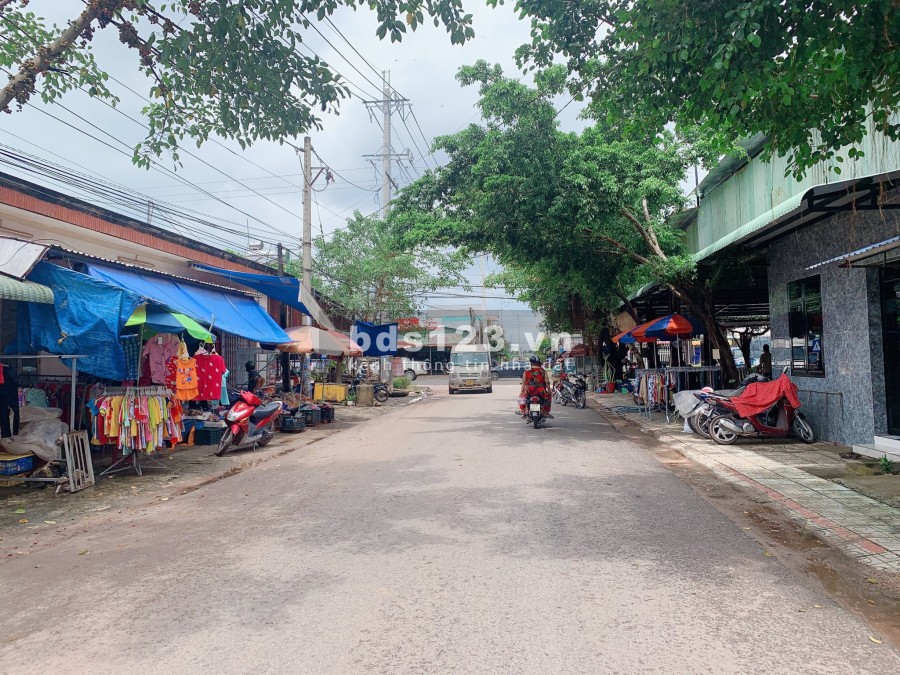 Bán gấp lô đất ấp 1 Minh Thành Chơn Thành Bình Phước lấy tiền xây nhà lh 0838029487