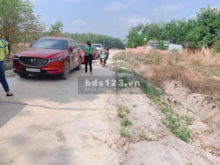 Ngay Trung Tâm KCN Minh Hưng Chơn Thành Bình Phước Chính Chủ Gửi chỉ 1,4tr/1m2