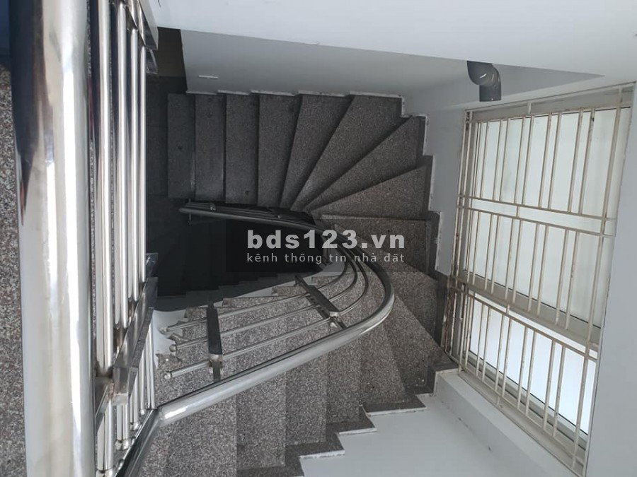 Bán nhà mặt phố Nguyễn Hoàng, 75m2, 6 tầng, 4.7m mt, 31.5tỷ, LH 0839844444