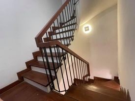 Bán gấp nhà Thái Hà, Đống Đa vỉa hè kinh doanh ô tô tránh mặt tiền 5m giá hơn 8 tỷ