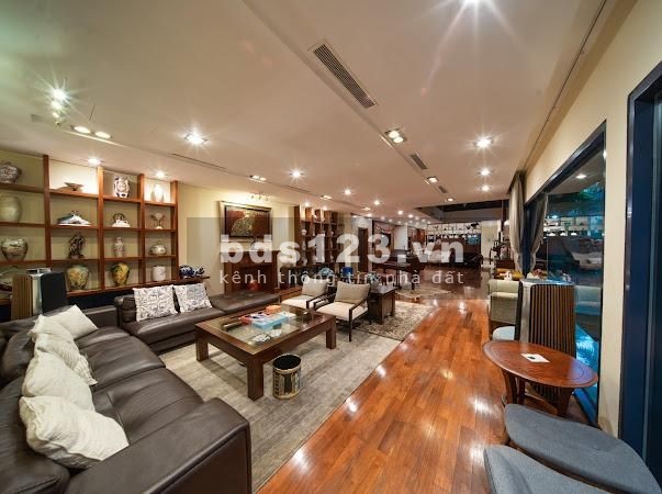 Bán Biệt thự vip nhất khu Tây Hồ, 394m x 6 tầng, Mt 18m, giá 75 tỷ