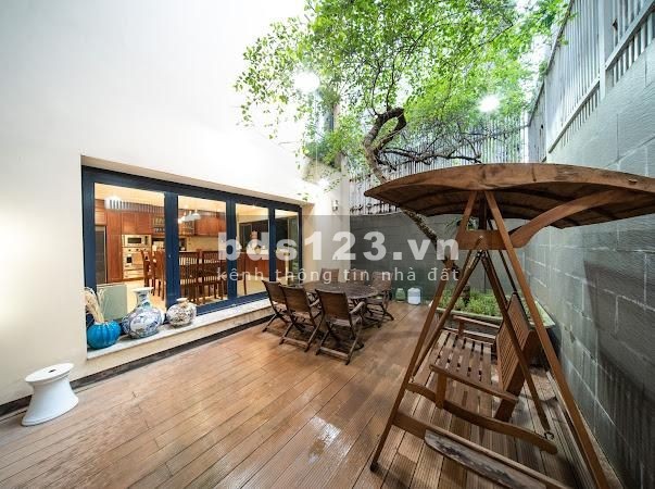 Bán Biệt thự vip nhất khu Tây Hồ, 394m x 6 tầng, Mt 18m, giá 75 tỷ