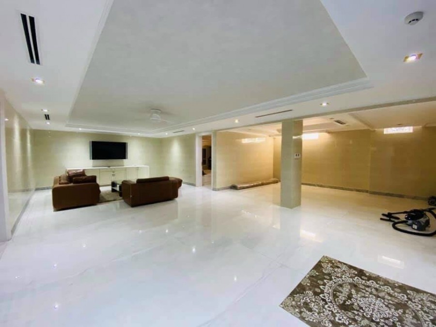 Bán nhà Quận 1 Nguyễn Cư Trinh giá bán 28,5 tỷ 4 tầng diện tích 110m2 Vị Trí Hiếm Bán