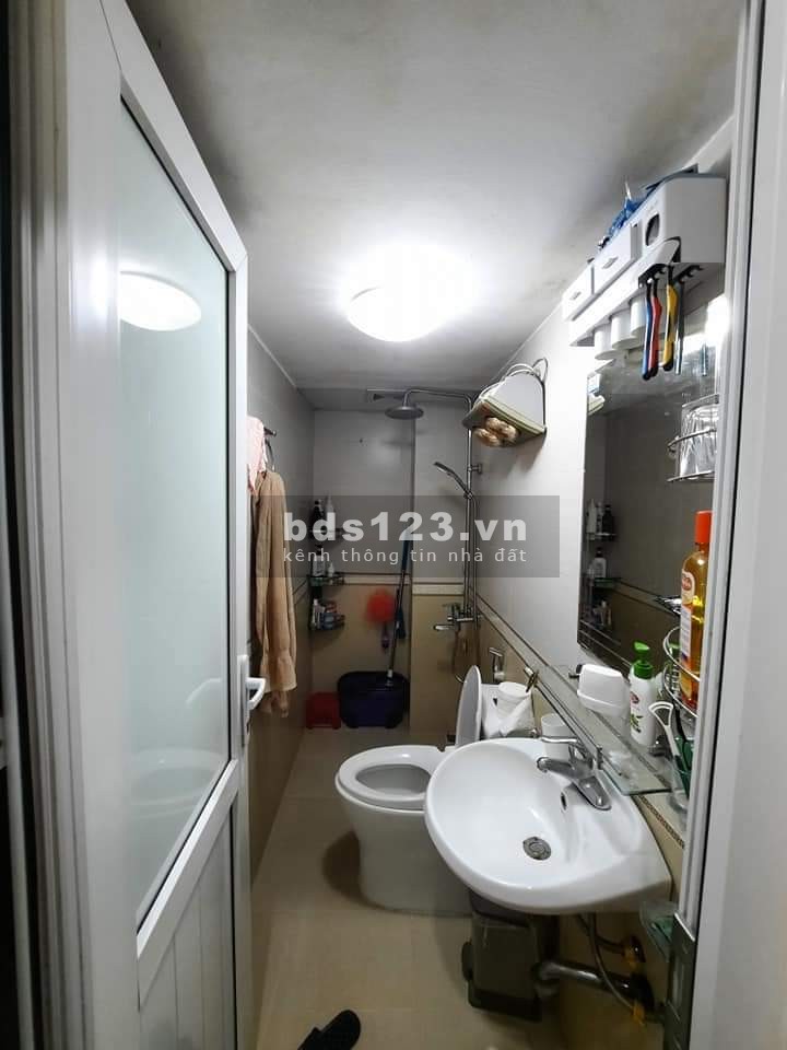 Bán gấp nhà 4 tầng ngã tư Sở, Quận Thanh Xuân 46m kinh doanh ô tô đỗ cửa giá 7.89 tỷ thương lượng