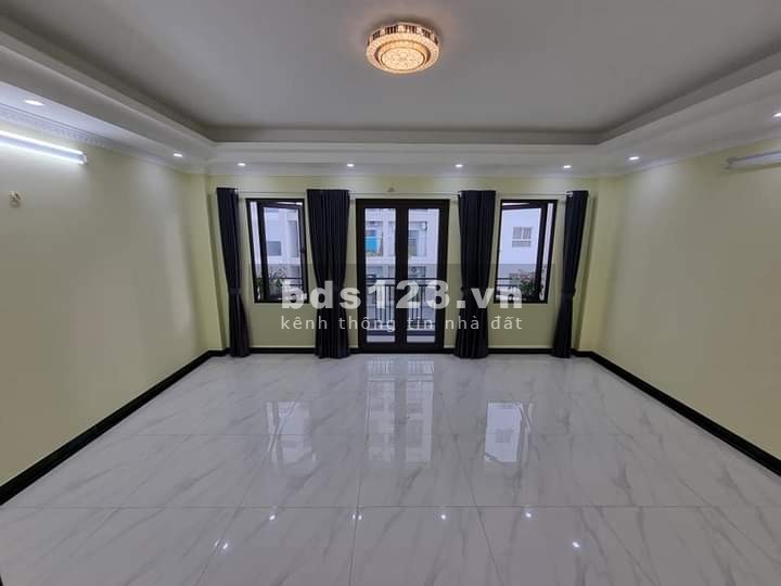 Biệt thự 5 tầng thang máy Long Lanh Phúc Lợi Long Biên giá bán 13 tỷ, lh 0986209188