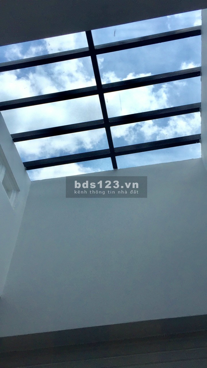 Nhà cho thuê nguyên căn, DT (2.8*11m ) ở Đường Võ Thị Sáu, P8, Quận 3 giá cho thuê 16tr