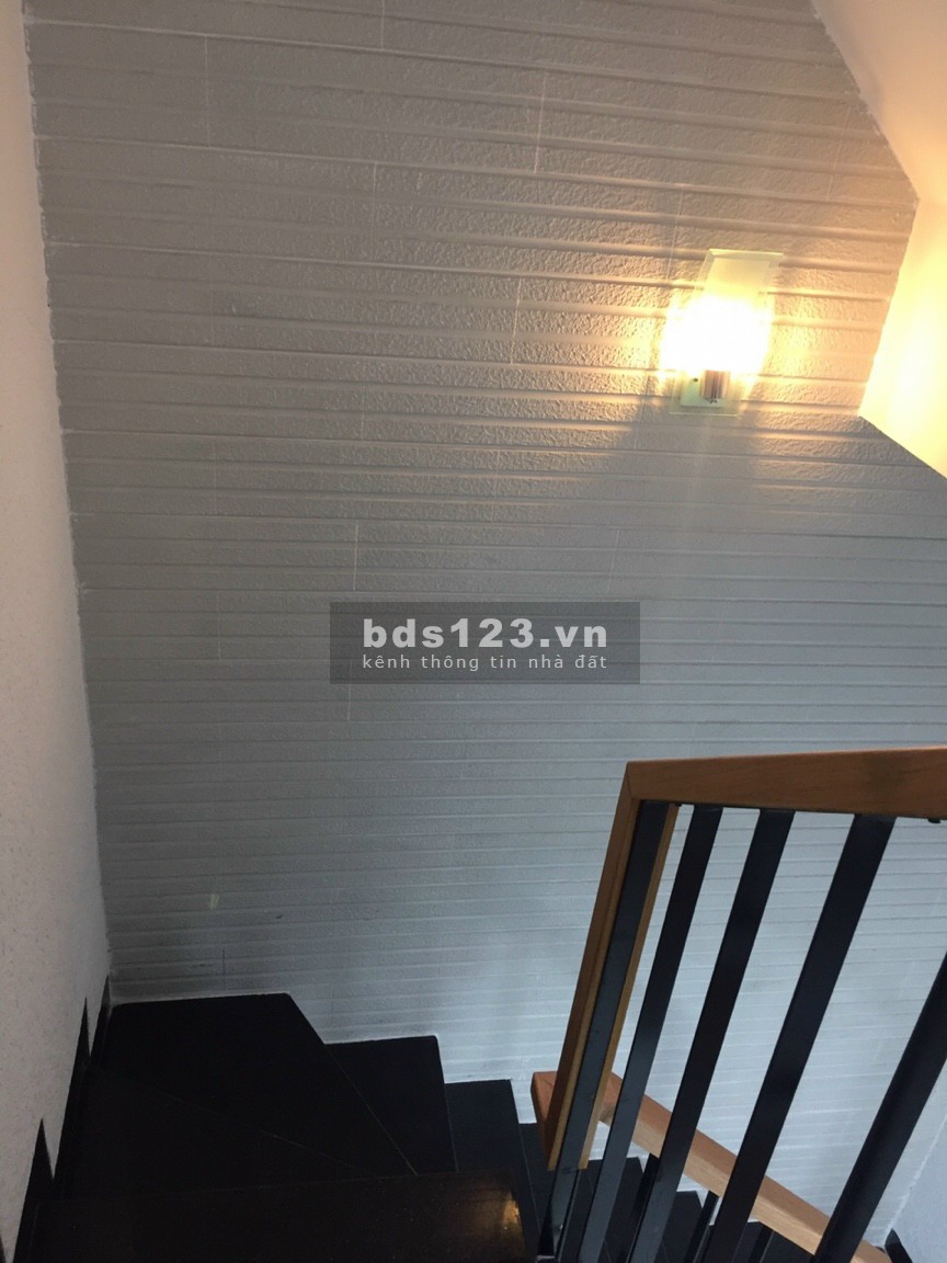 Nhà cho thuê nguyên căn, DT (2.8*11m ) ở Đường Võ Thị Sáu, P8, Quận 3 giá cho thuê 16tr
