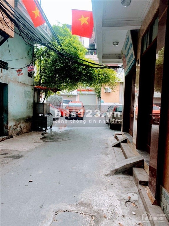 Bán đất dt 60m2, mt 4m, vuông vắn ngay Văn Phú Hà Đông, giá hơn 3 tỷ, mặt tiền rộng