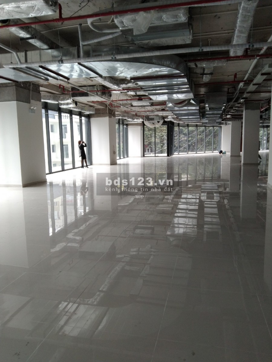 Cho thuê MBKD, siêu thị, ngân hàng văn phòng tại chân đế 35 Lê Văn Thiêm, Thanh Xuân