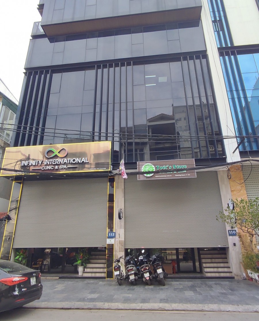 Chính chủ bán toà nhà 8 tầng thang máy, phố Nguyễn Khang, dtsd 170m2, mặt tiền 8m