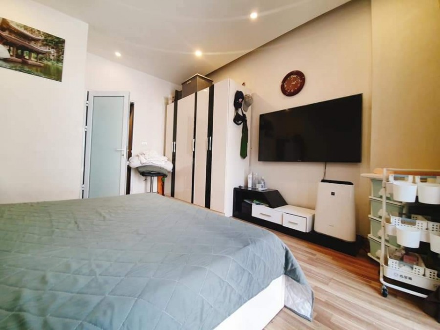 Bán nhà tại Xuân La Võ Chí Công, Quận Tây Hồ dt 55m2 x 4 tầng, Mặt tiền rộng, giá 5.8 tỷ