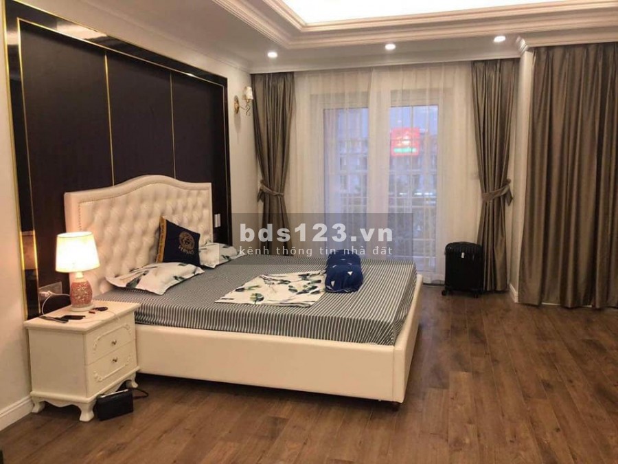 Bán căn Shophouse 24h Vạn Phúc, Hà Đông 60m2 đã hoàn thiện giá 11,5 tỷ. LH 0912442669